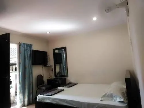 Capital Homestay Thiruvananthapuram 0*,  Indien
